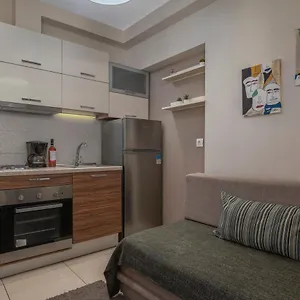 kolomvou-new-building-flat.hotels-of-thessaloniki.com/