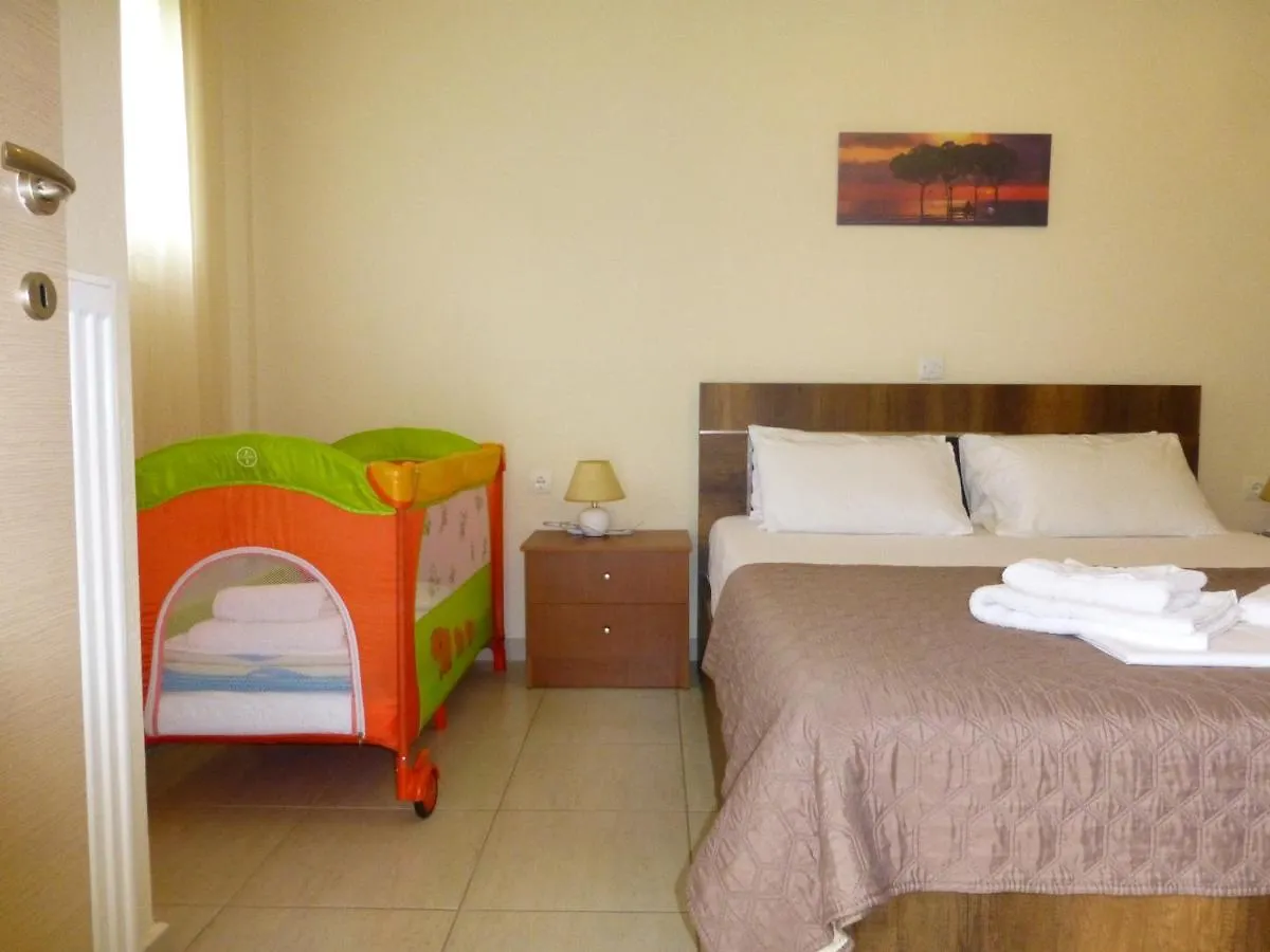 Pavloudis Apartments Ψακούδια